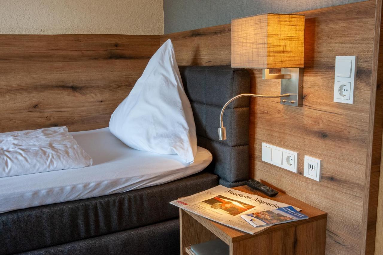 Hotel Landgasthof Oberschnorrhof Dammbach ภายนอก รูปภาพ